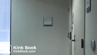 Women eats chipotle and has diarrhea during lecture