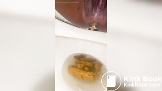 Ebony shits - video 11