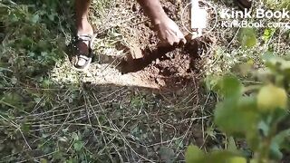 African lady carrying a poo to its grave..