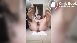 Girl poop