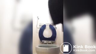 Girl Japanese Pooping - video 3