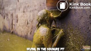 ManureFetish Spring Sale - Girls in cowshit