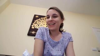 SEXY GERMAN SCAT GIRL MAILS HER SHIT