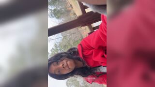 Ebony Milf Wet Crackling Dookie & Pee On Bench