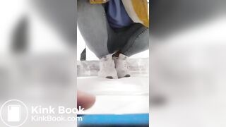 Girl poop 88
