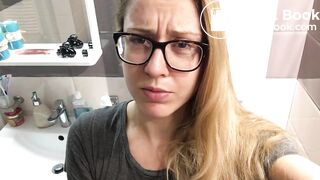 Blonde Beauty pooping in the toilet