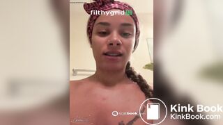 Nude Girl poop and record it