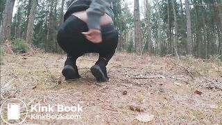 ebony woman shits in the forest with a nice ass