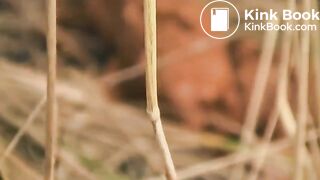 Girl pooping - video 440