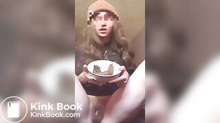 Girl shitting - video 19
