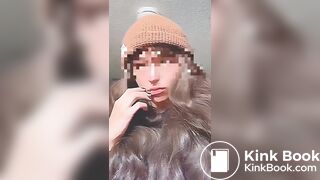 Girl shitting - video 19