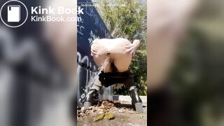 Shitting - video 521