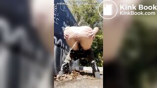 Shitting - video 521