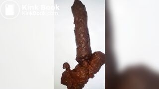 girl gave birth to her shit baby in the tube