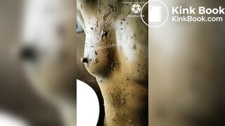 She is cover with her scat