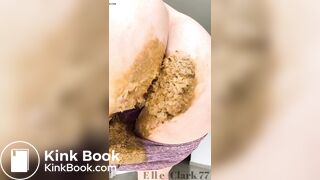 Girl poop - video 104