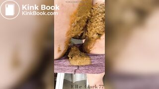 Girl poop - video 104