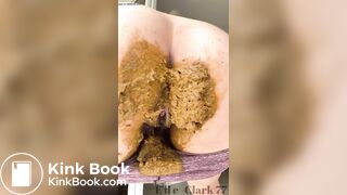 Girl poop - video 104