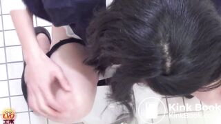 Grunting beauty poop