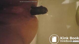 Woman pooping in toilet - video 18