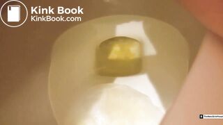 Woman pooping in toilet - video 18