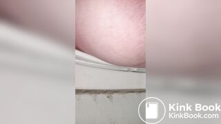 Pooping in my hand - video 2