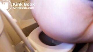 BBW pooping 11