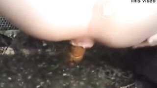 girl pooping - video 245