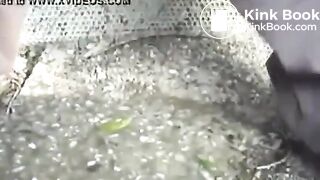 girl pooping - video 245