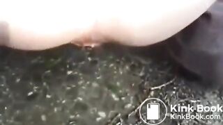 girl pooping - video 245