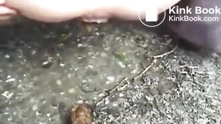girl pooping - video 245
