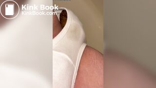 Pooing my panties :)