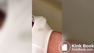 Pooing my panties :)