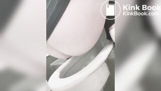下痢腹痛トイレ - video 11