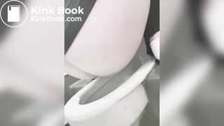 下痢腹痛トイレ - video 11