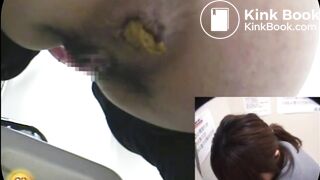 Many Jap girls with amazing assholes , use same toilet