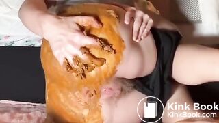 Blonde buttplug scat smear