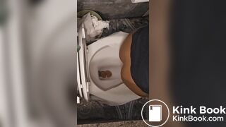 Ebony girl shitting at friends house