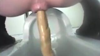 JAPANESE TOILET POOP - video 7