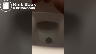 Girlfriend taking a big dump