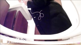 JAPANESE GIRL POOPS AT CAFE TOILET - video 7