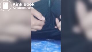 Thai girl short poop in bed room