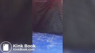 Thai girl short poop in bed room