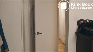 2 woman have diarrhea