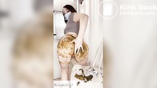 Poops her pants and fucks her ass