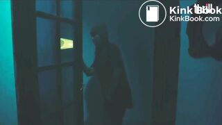 똥싸는 외국여자 공포영화