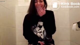 Girl fart - video 258