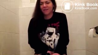 Girl fart - video 258
