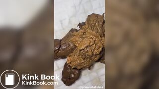 Princess shitting