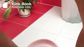 Polish girl potty poo..